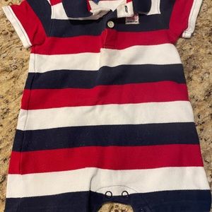 NWT OshKosh b’gosh onesies red white & blue! Perfect for the summer holidays!!